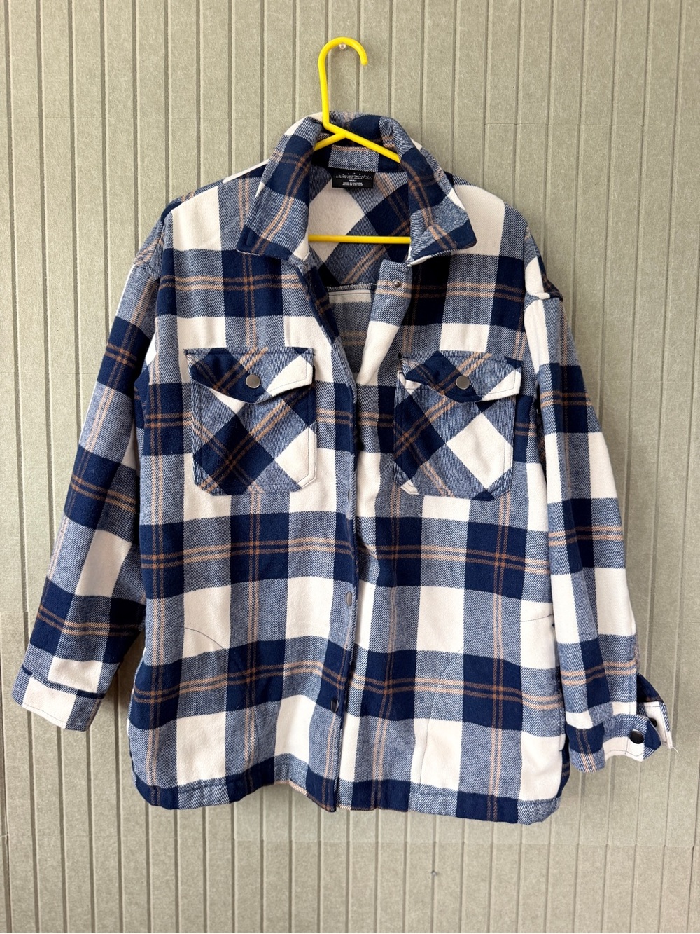 Women’s Navy & White Plaid Button-Front Shirt Jacket
